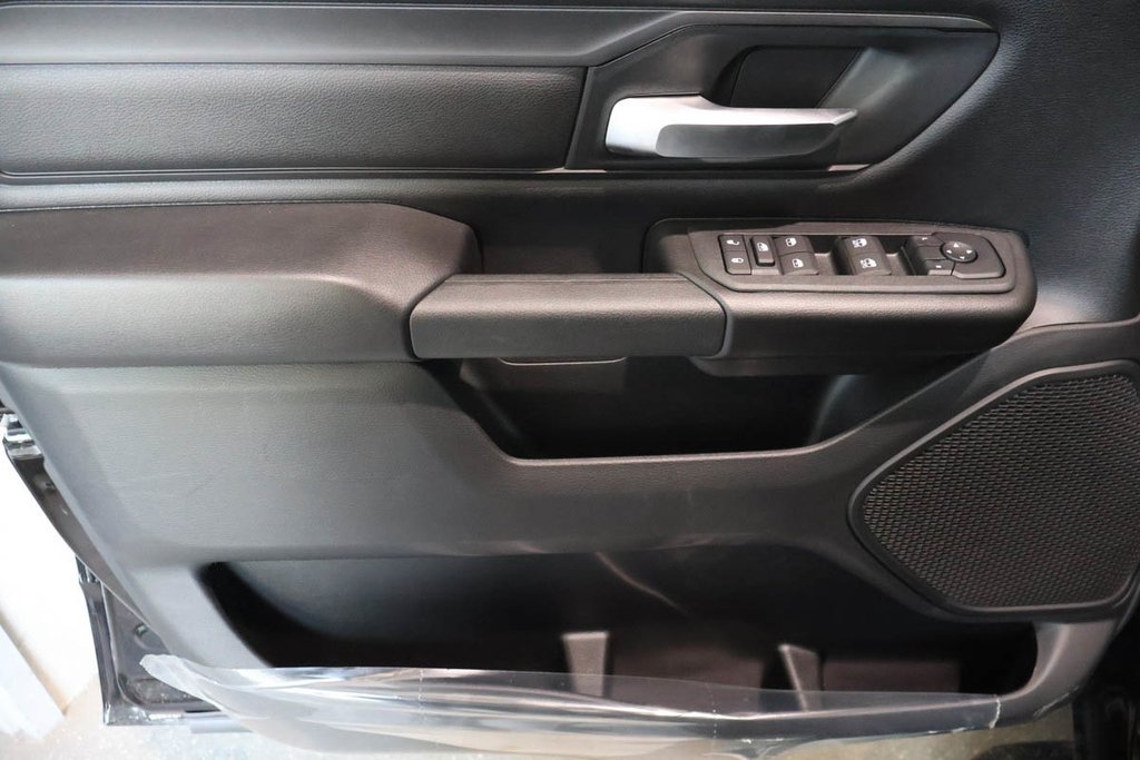 2026 Ram 1500 WARLOCK in Terrebonne, Quebec - 20 - w1024h768px