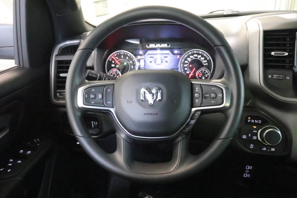 2026 Ram 1500 WARLOCK in Terrebonne, Quebec - 11 - w1024h768px