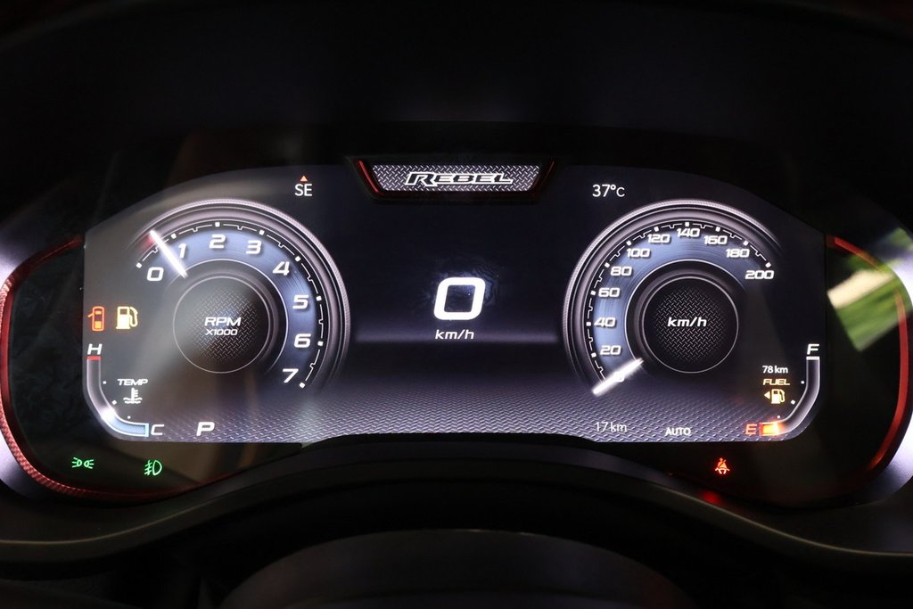 2026 Ram 1500 REBEL in Terrebonne, Quebec - 14 - w1024h768px
