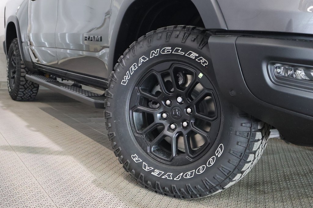 2026 Ram 1500 REBEL in Terrebonne, Quebec - 7 - w1024h768px