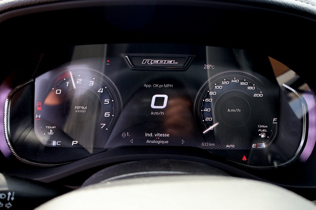 Ram 1500 REBEL 2026 à Terrebonne, Québec - 14 - w1024h768px
