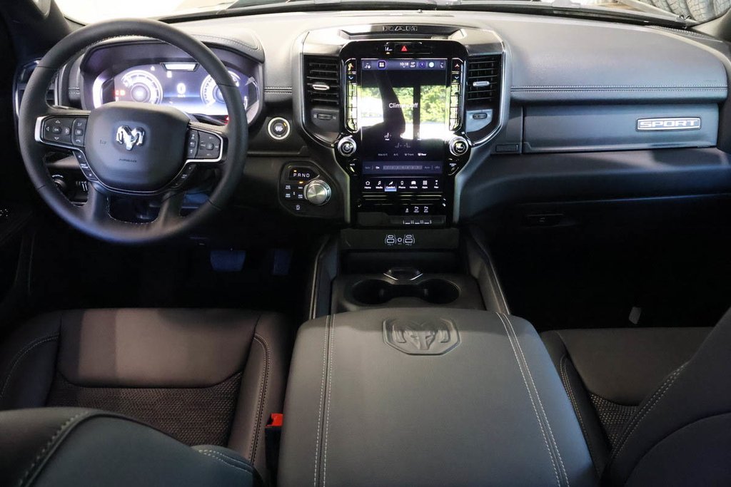 2027 Ram 1500 SPORT in Terrebonne, Quebec - 11 - w1024h768px