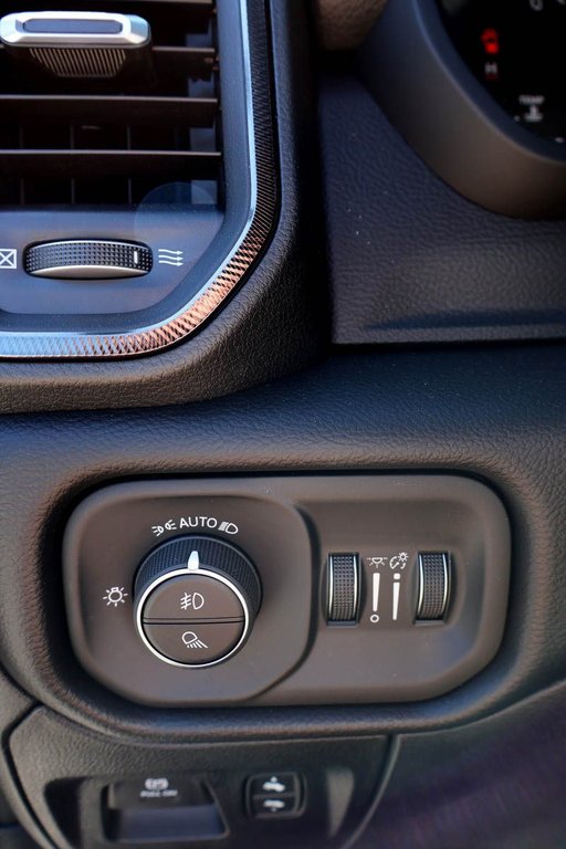 Ram 1500 SPORT 2027 à Terrebonne, Québec - 19 - w1024h768px