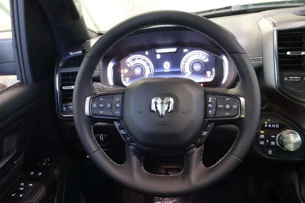 2027 Ram 1500 SPORT in Terrebonne, Quebec - 11 - w1024h768px