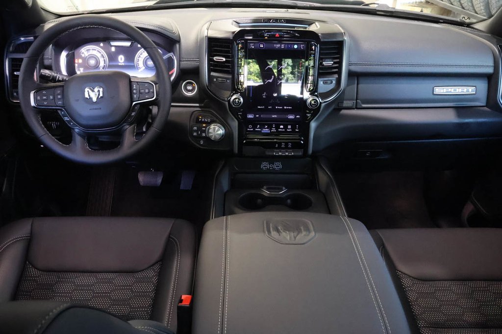 2027 Ram 1500 SPORT in Terrebonne, Quebec - 11 - w1024h768px