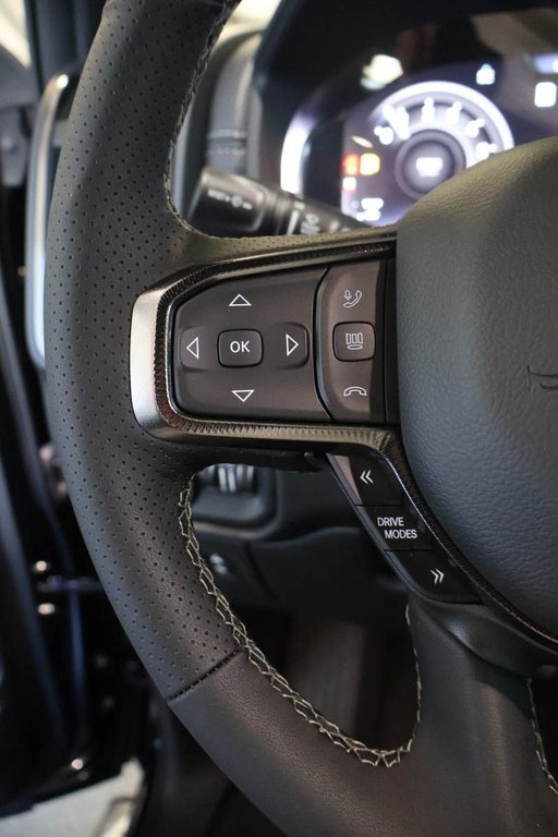 2027 Ram 1500 SPORT in Terrebonne, Quebec - 13 - w1024h768px