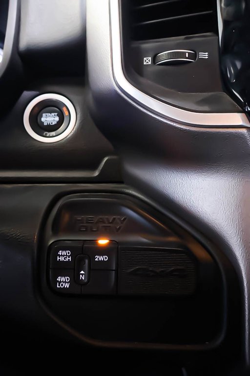 Ram 2500 BIG HORN + 4X4 CREW CAB + DIESEL 2019 à Terrebonne, Québec - 19 - w1024h768px