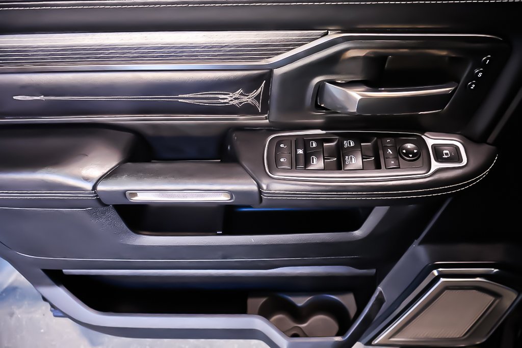 2020 Ram 2500 LIMITED + 4X4 + CREW CAB + DIESEL + ALLURE NOIRE in Terrebonne, Quebec - 29 - w1024h768px