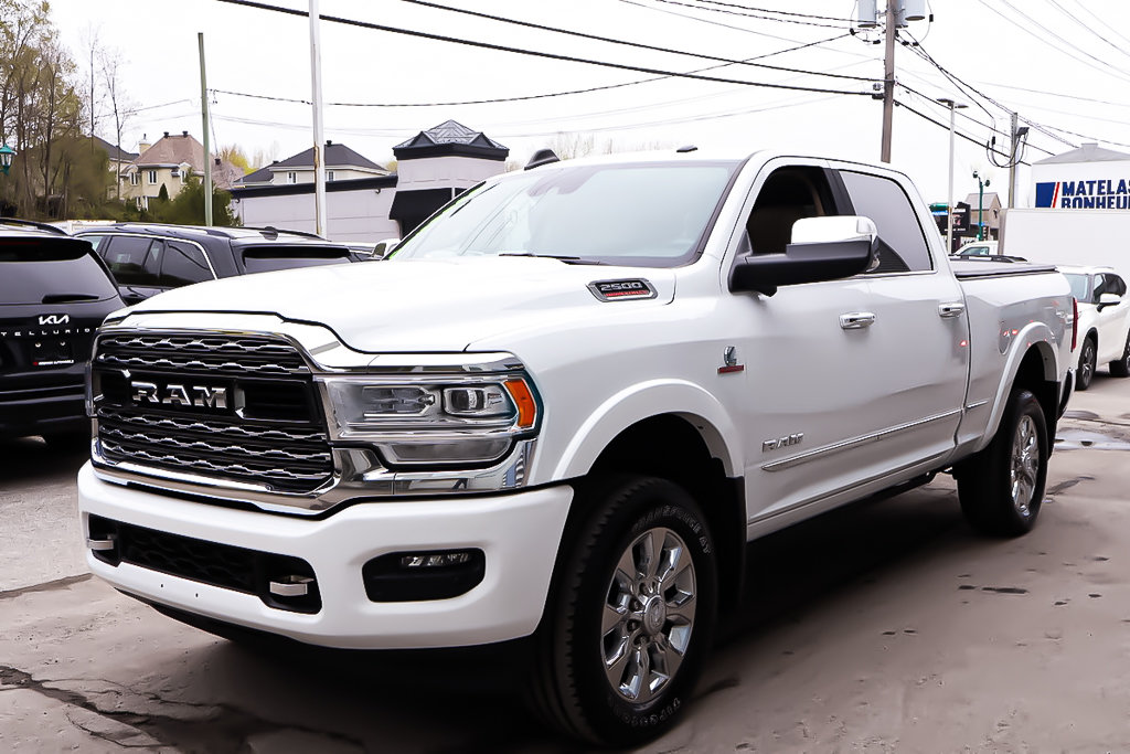 2022 Ram 2500 LIMITED + DIESEL + CREW CAB + 4X4 in Terrebonne, Quebec - 3 - w1024h768px
