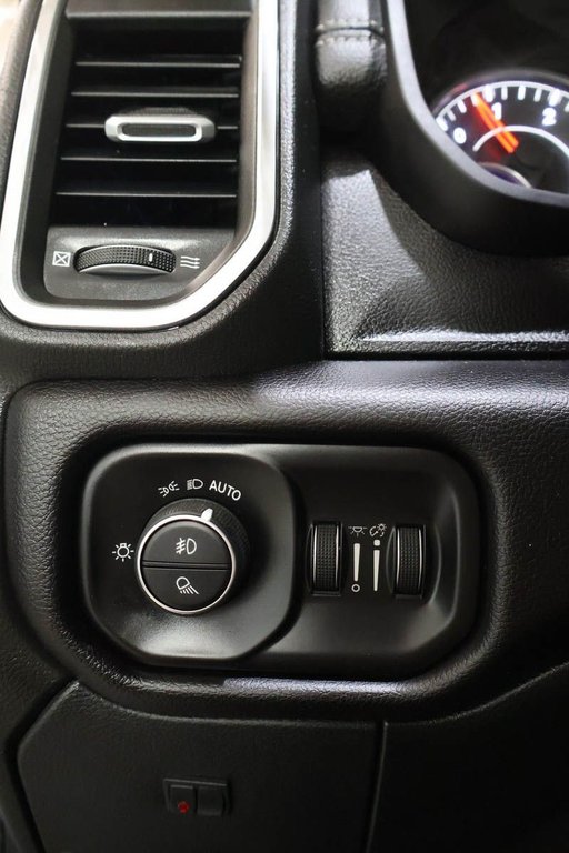 Ram 2500 LARAMIE + 4X4 + CREW CAB + DIESEL 2022 à Terrebonne, Québec - 27 - w1024h768px