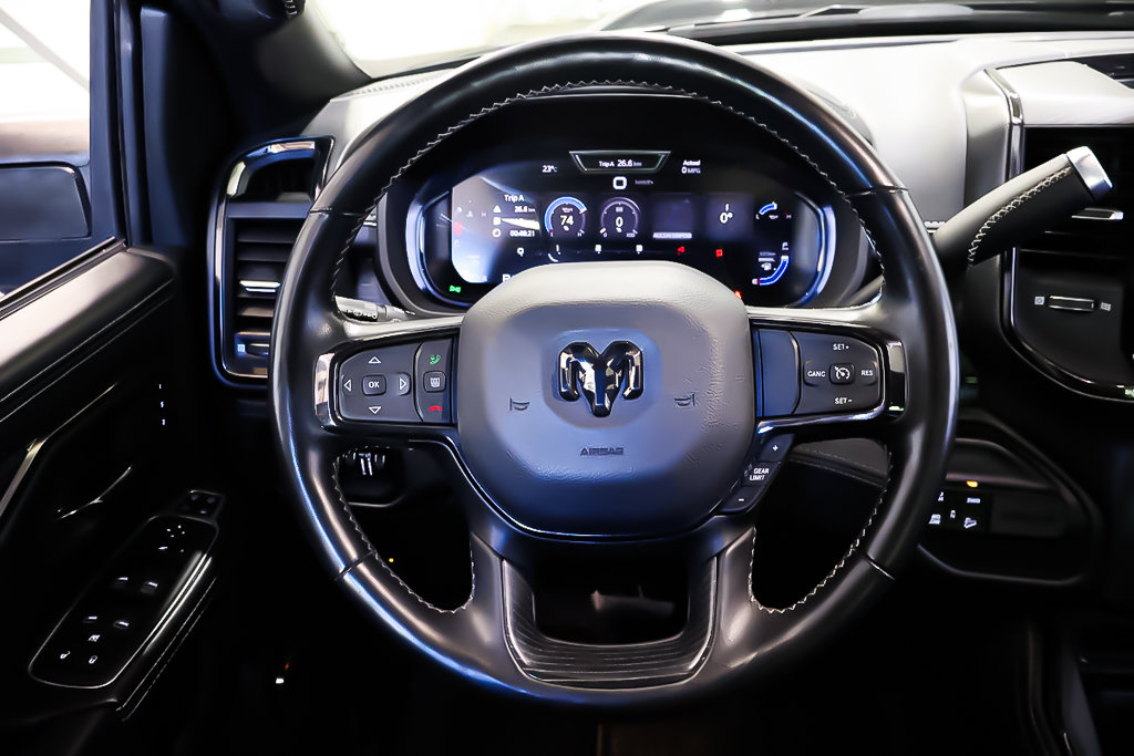 2023 Ram 2500 LIMITED + DIESEL + NIGHT ED + 4X4 + CREW CAB in Terrebonne, Quebec - 15 - w1024h768px