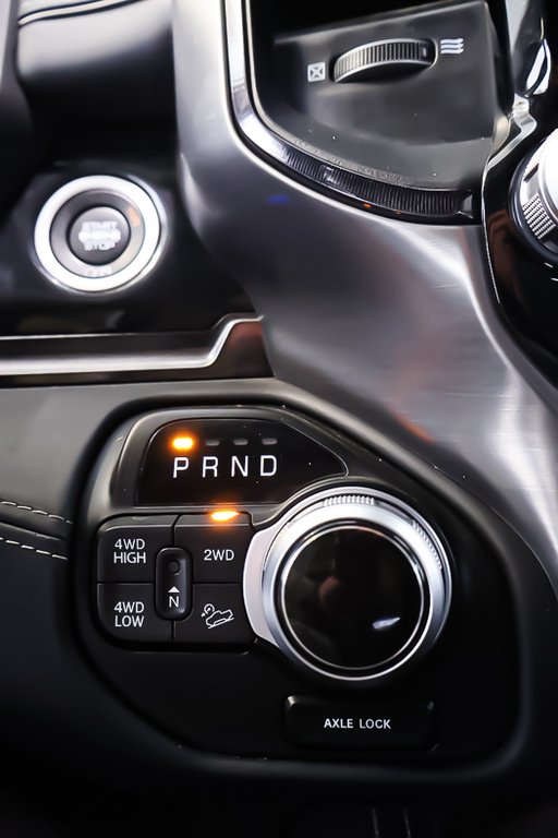 2023 Ram 2500 REBEL + 4X4 CREW CAB + V8 HEMI 6.4L in Terrebonne, Quebec - 19 - w1024h768px
