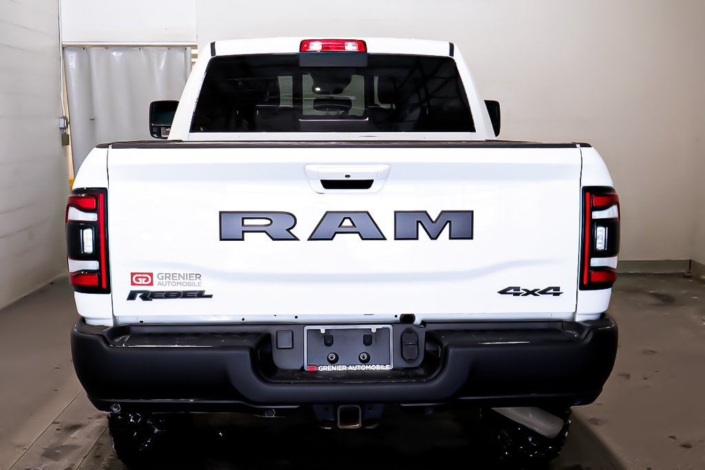 2023 Ram 2500 REBEL + 4X4 CREW CAB + V8 HEMI 6.4L in Terrebonne, Quebec - 6 - w1024h768px