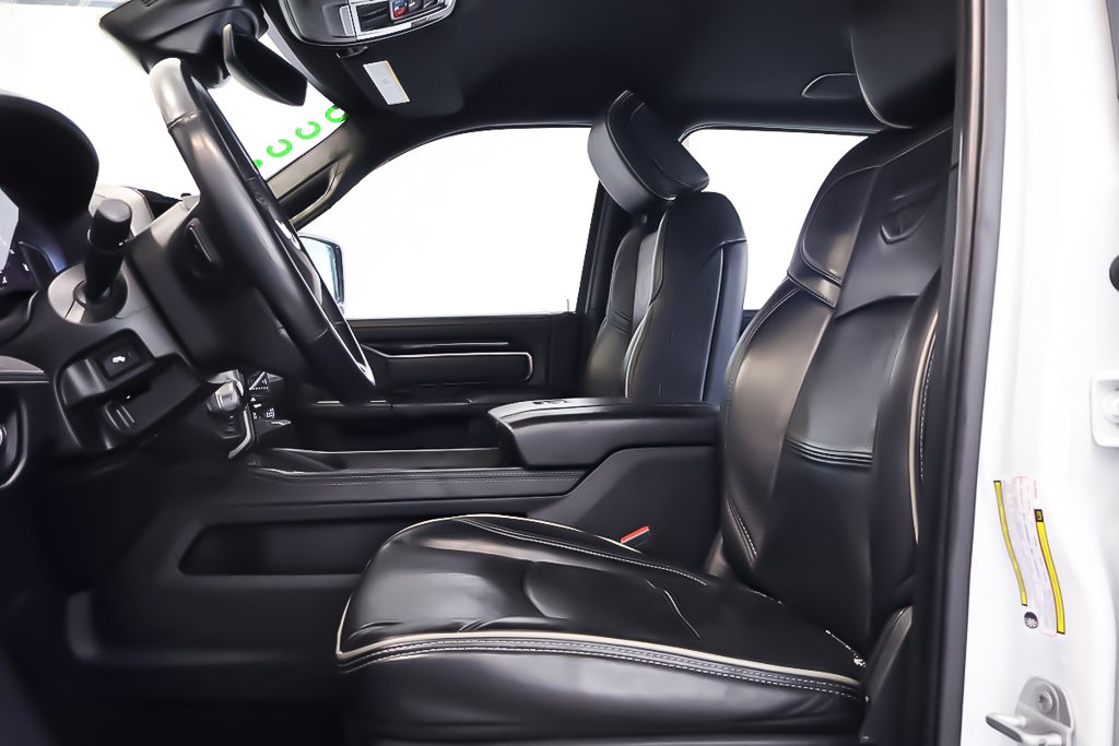 2023 Ram 2500 REBEL + 4X4 CREW CAB + V8 HEMI 6.4L in Terrebonne, Quebec - 10 - w1024h768px