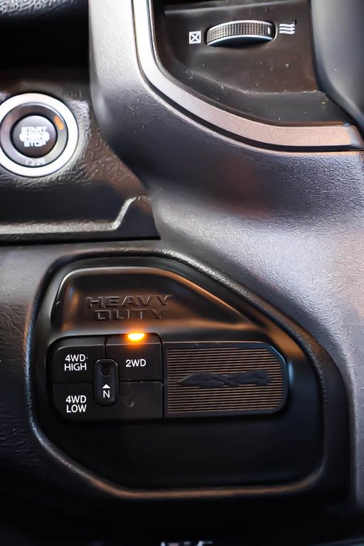 2023 Ram 2500 TRADESMAN + 4X4 + CREW CAB + DIESEL in Terrebonne, Quebec - 19 - w1024h768px