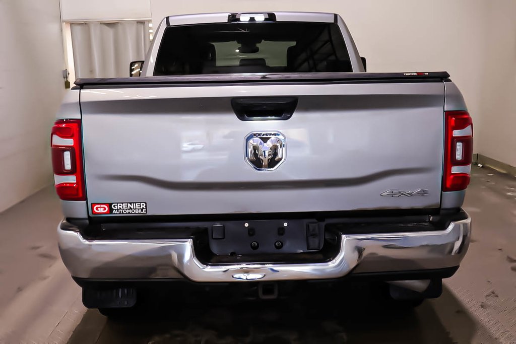 2023 Ram 2500 TRADESMAN + 4X4 + CREW CAB + DIESEL in Terrebonne, Quebec - 6 - w1024h768px