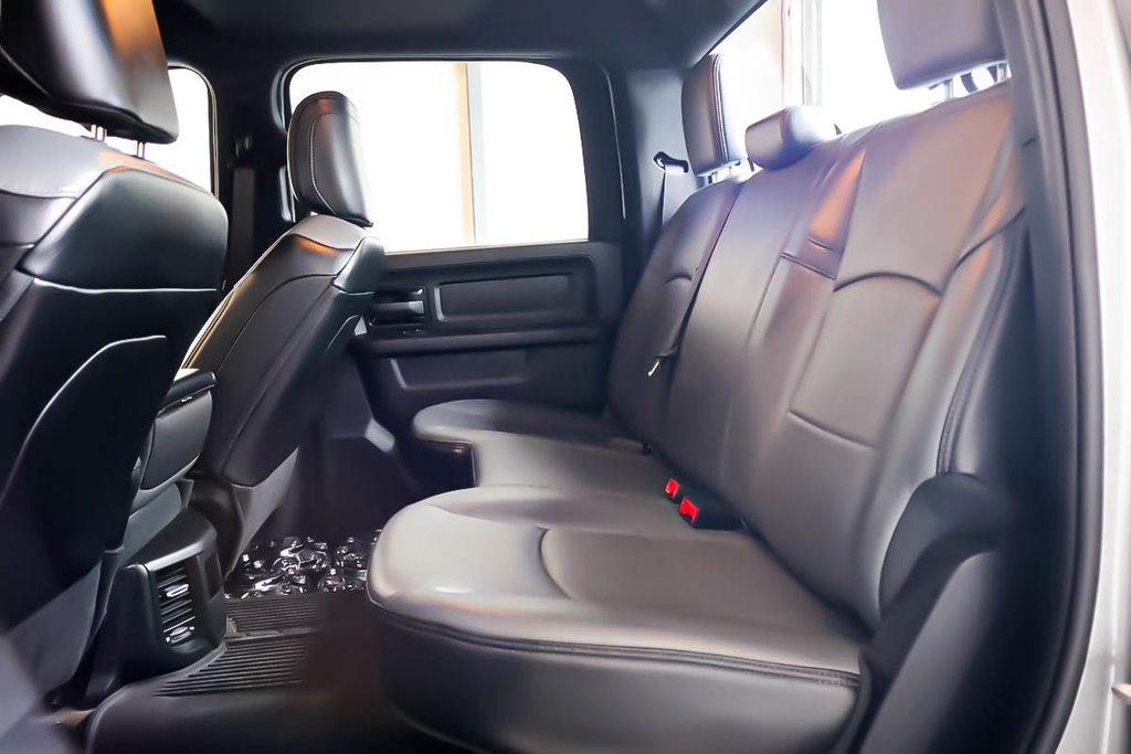 2023 Ram 2500 TRADESMAN + 4X4 + CREW CAB + DIESEL in Terrebonne, Quebec - 27 - w1024h768px