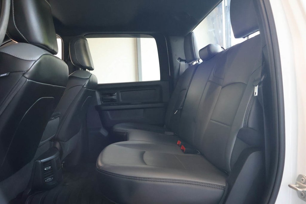 Ram 2500 TRADESMAN  + 4X4 + CREW CAB + DIESEL + BOITE 8' 2023 à Terrebonne, Québec - 26 - w1024h768px