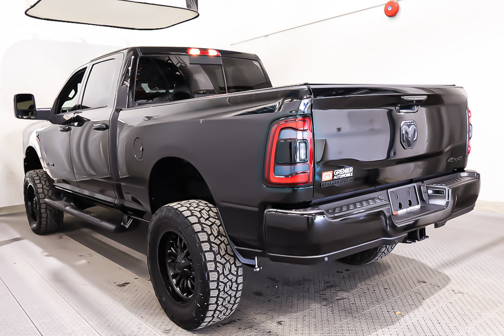 2024 Ram 2500 BIG HORN in Terrebonne, Quebec - 4 - w1024h768px