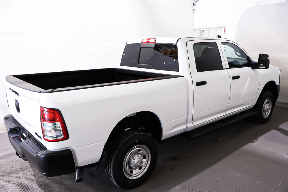 2024 Ram 2500 TRADESMAN in Terrebonne, Quebec - 6 - w1024h768px