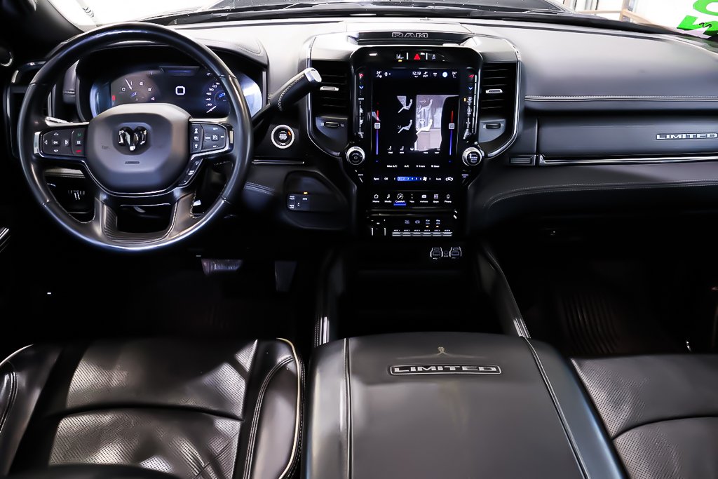 Ram 2500 LIMITED CREW CAB + 4X4 + DIESEL + NIGHT EDITION 2024 à Terrebonne, Québec - 11 - w1024h768px