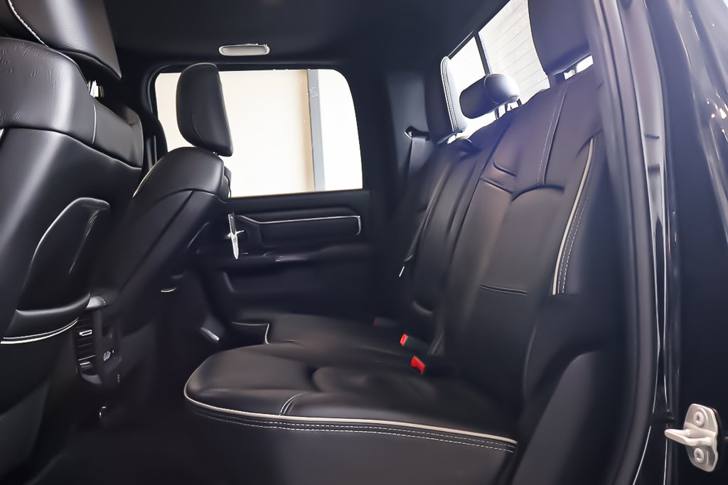 Ram 2500 LIMITED CREW CAB + 4X4 + DIESEL + NIGHT EDITION 2024 à Terrebonne, Québec - 26 - w1024h768px