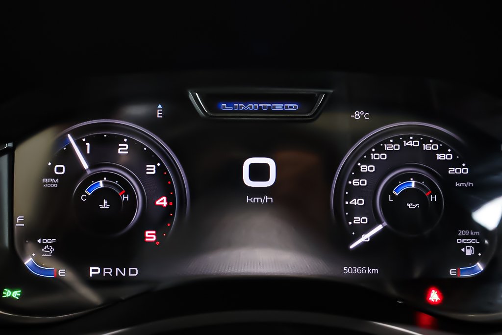 Ram 2500 LIMITED CREW CAB + 4X4 + DIESEL + NIGHT EDITION 2024 à Terrebonne, Québec - 17 - w1024h768px