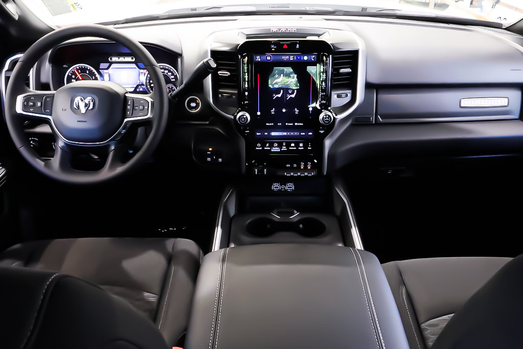 Ram 2500 BIG HORN 2025 à Terrebonne, Québec - 10 - w1024h768px