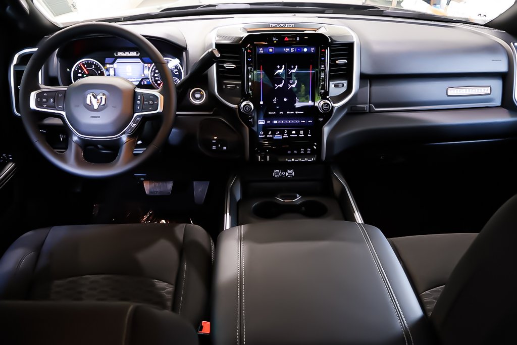 Ram 2500 BIG HORN 2025 à Terrebonne, Québec - 10 - w1024h768px