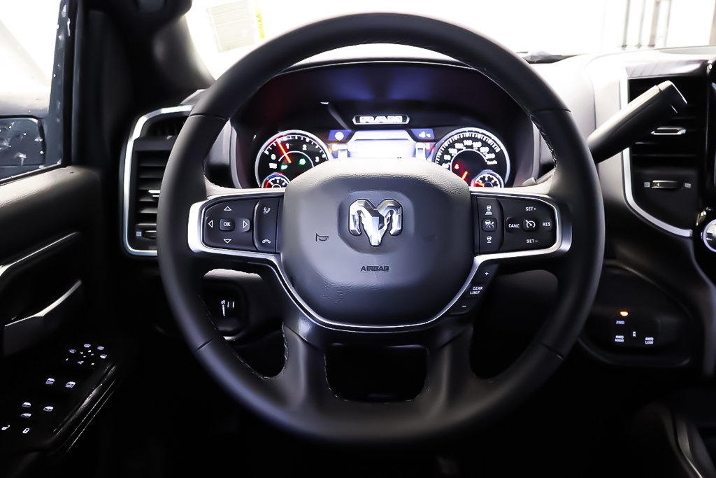 Ram 2500 BIG HORN 2026 à Terrebonne, Québec - 11 - w1024h768px