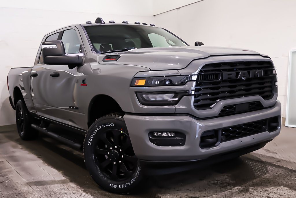 Ram 2500 BIG HORN 2026 à Terrebonne, Québec - 1 - w1024h768px