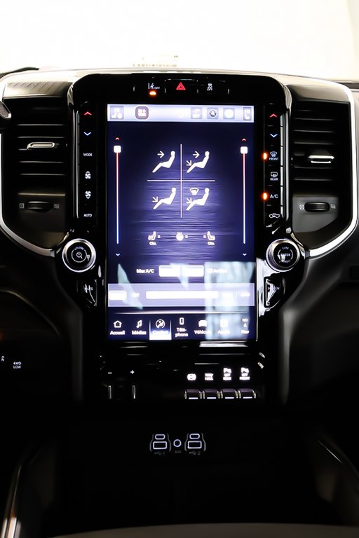 2026 Ram 2500 BIG HORN in Terrebonne, Quebec - 15 - w1024h768px