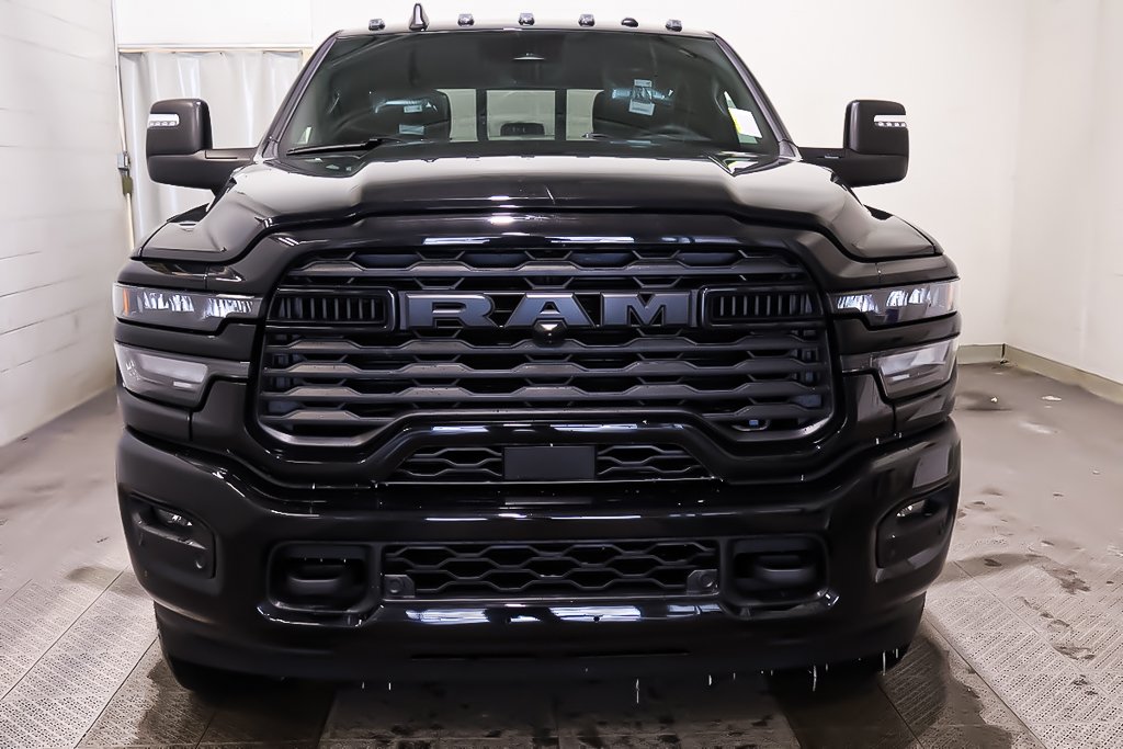 2026 Ram 2500 BIG HORN in Terrebonne, Quebec - 2 - w1024h768px