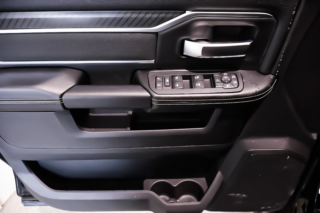 2026 Ram 2500 BIG HORN in Terrebonne, Quebec - 20 - w1024h768px