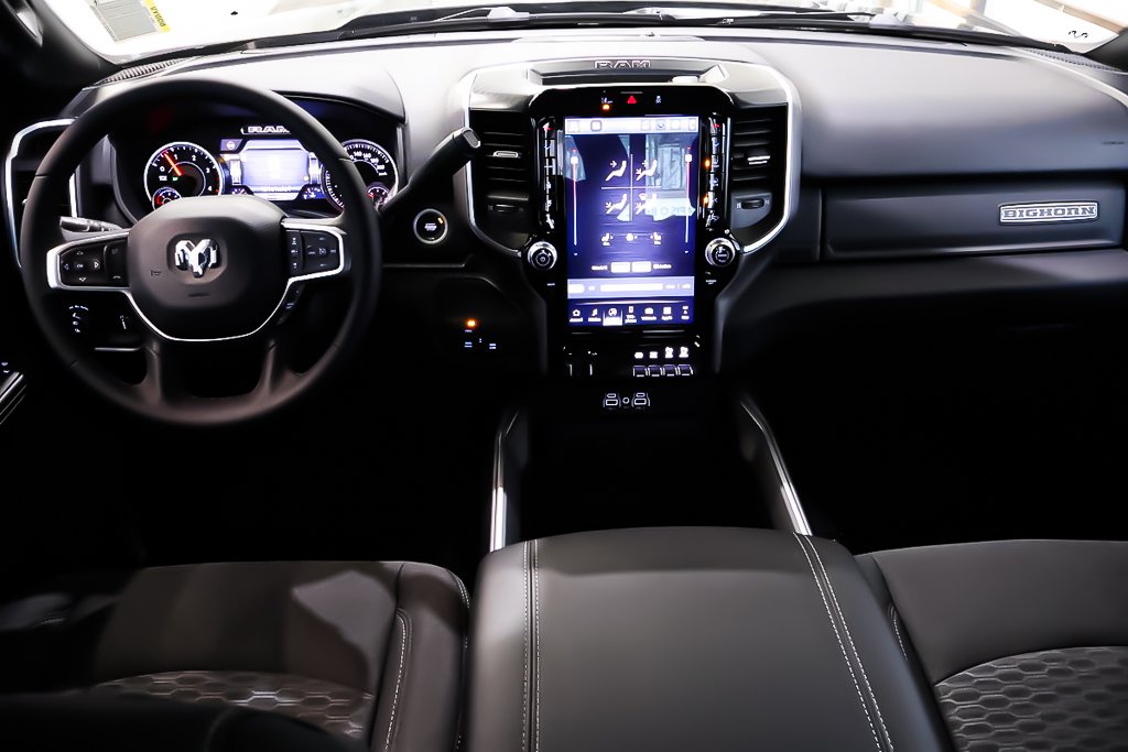 2026 Ram 2500 BIG HORN in Terrebonne, Quebec - 10 - w1024h768px