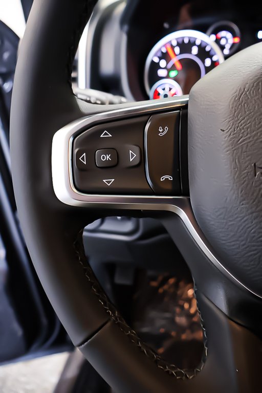 2026 Ram 2500 BIG HORN in Terrebonne, Quebec - 12 - w1024h768px