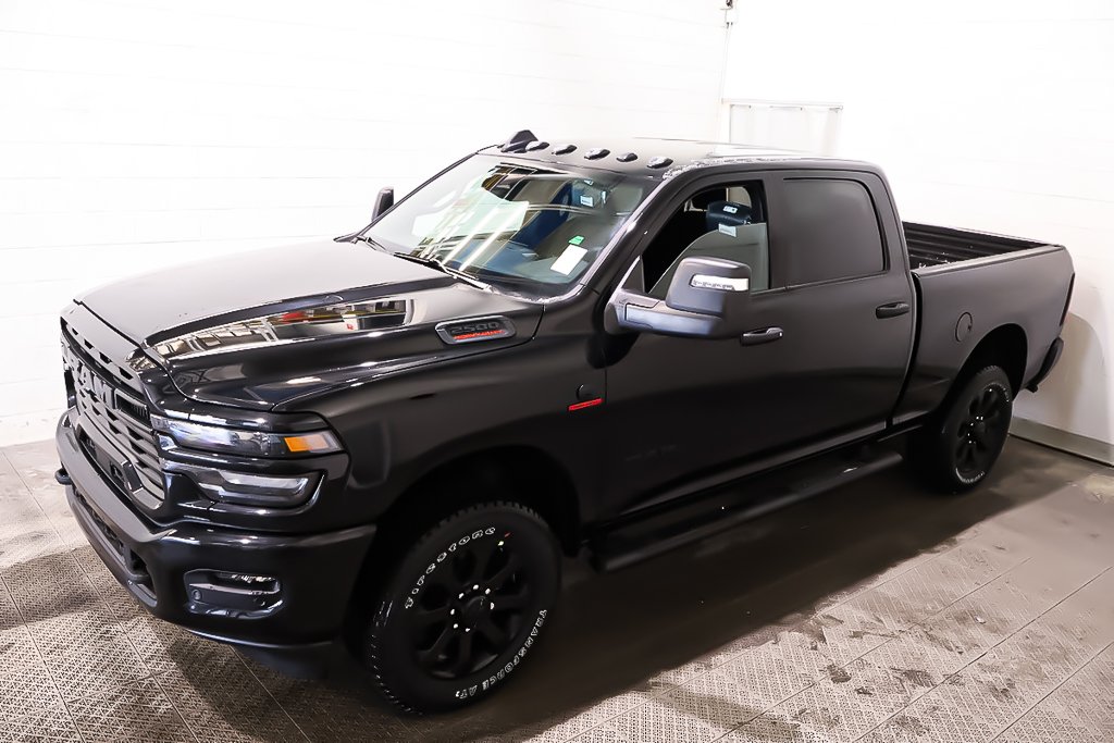 2026 Ram 2500 BIG HORN in Terrebonne, Quebec - 3 - w1024h768px