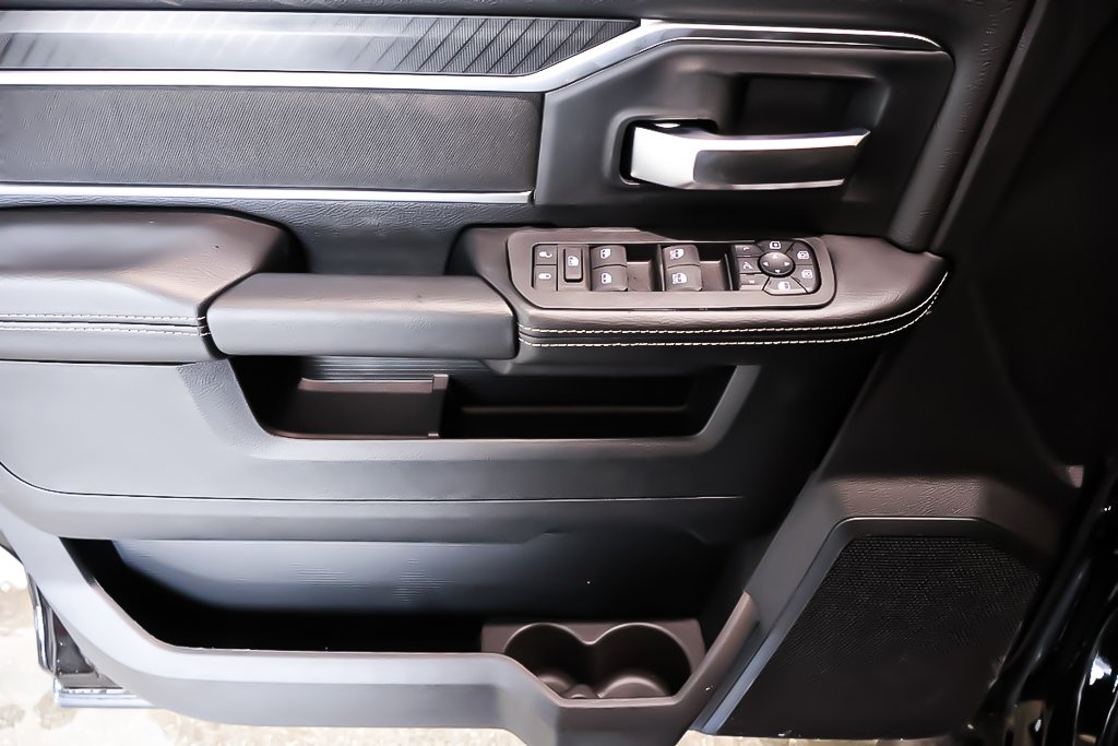 2026 Ram 2500 BIG HORN in Terrebonne, Quebec - 21 - w1024h768px