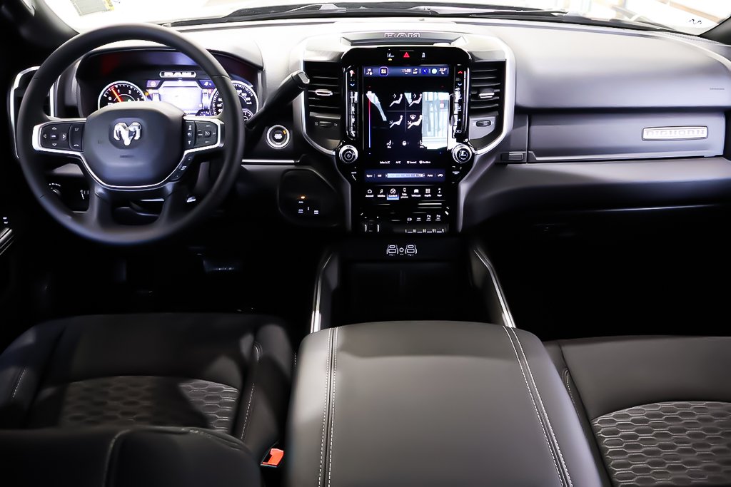 Ram 2500 BIG HORN 2026 à Terrebonne, Québec - 10 - w1024h768px