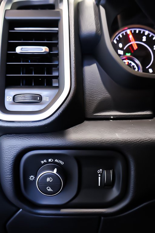 2026 Ram 2500 BIG HORN in Terrebonne, Quebec - 20 - w1024h768px