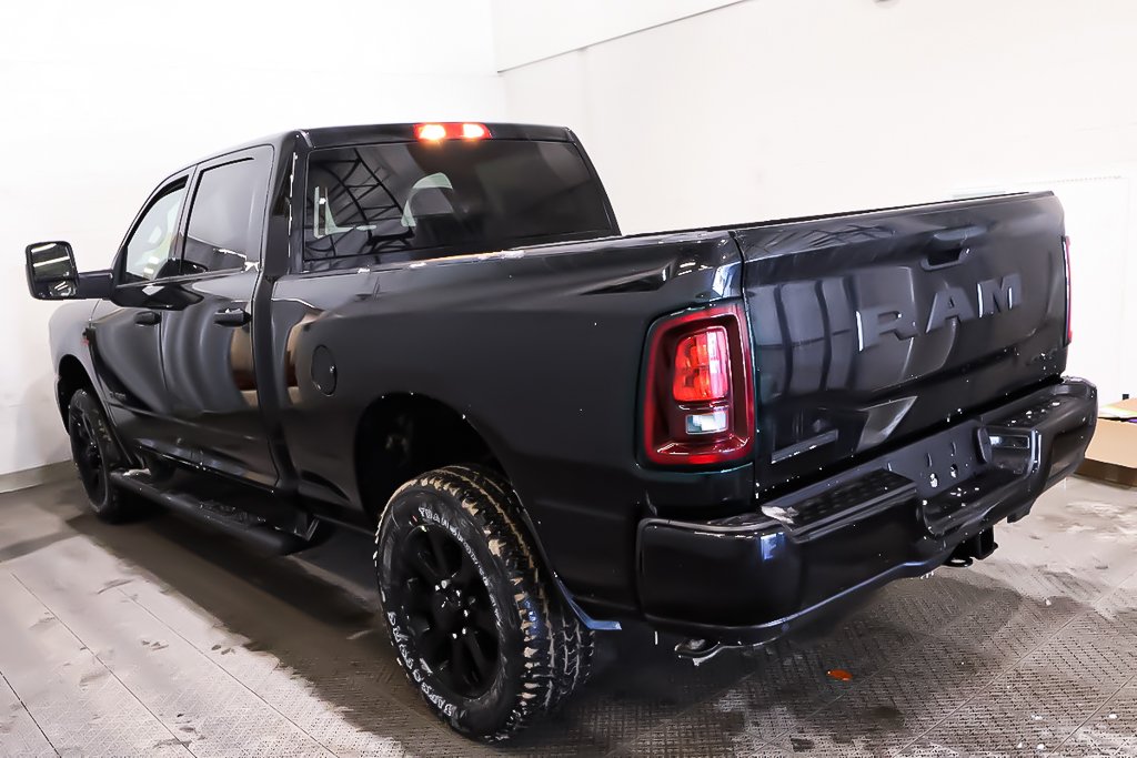 2026 Ram 2500 BIG HORN in Terrebonne, Quebec - 4 - w1024h768px