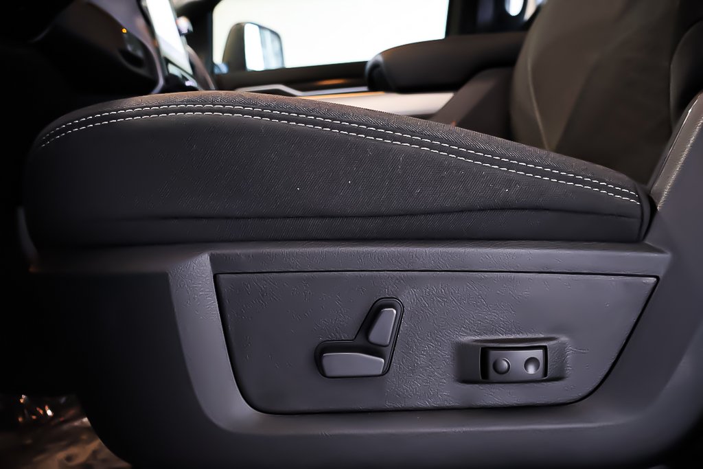 Ram 2500 BIG HORN 2026 à Terrebonne, Québec - 9 - w1024h768px