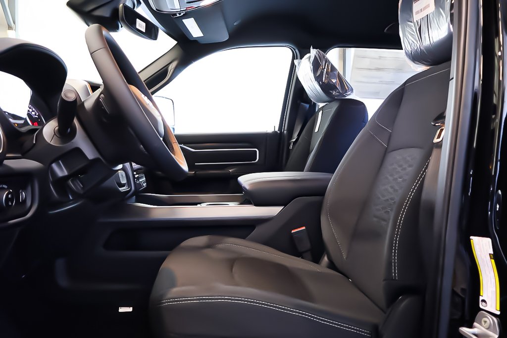 2026 Ram 2500 BIG HORN in Terrebonne, Quebec - 8 - w1024h768px