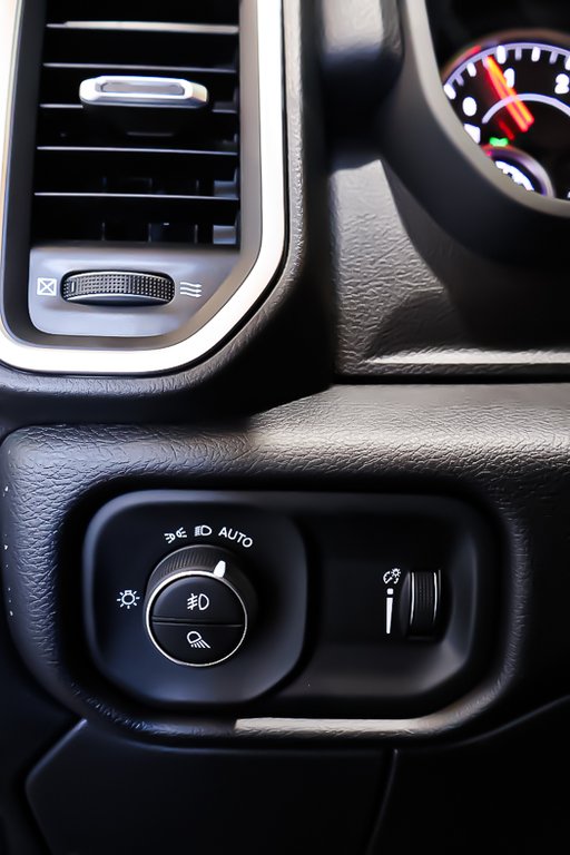 Ram 2500 BIG HORN 2026 à Terrebonne, Québec - 19 - w1024h768px