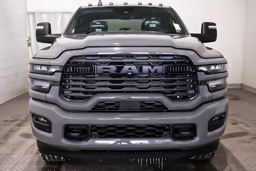 Ram 2500 BIG HORN 2026 à Terrebonne, Québec - 2 - w1024h768px