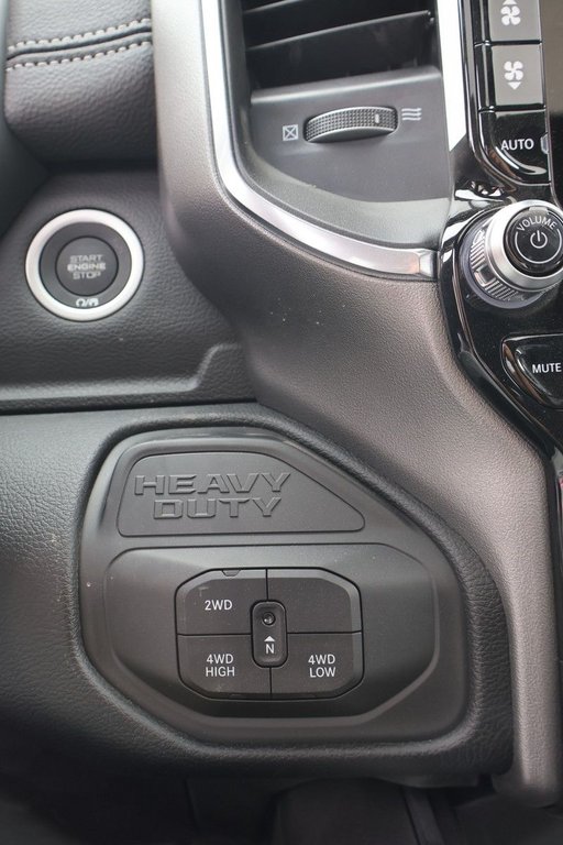 2026 Ram 2500 LARAMIE in Terrebonne, Quebec - 15 - w1024h768px