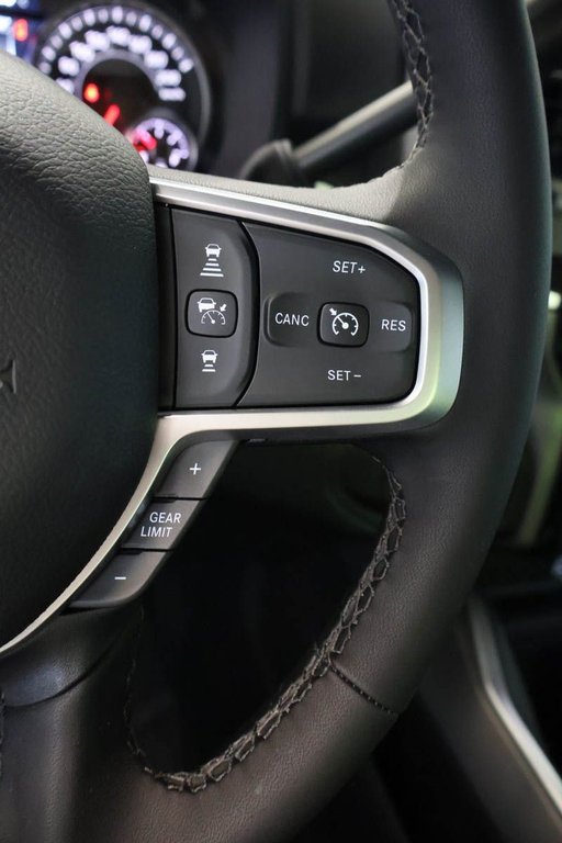 2026 Ram 2500 BIG HORN in Terrebonne, Quebec - 12 - w1024h768px