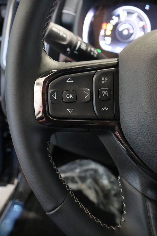 2026 Ram 2500 LIMITED in Terrebonne, Quebec - 13 - w1024h768px
