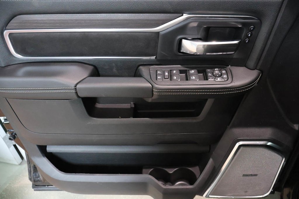 2026 Ram 2500 LARAMIE in Terrebonne, Quebec - 22 - w1024h768px