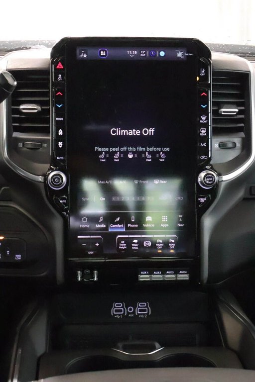 2026 Ram 2500 LARAMIE in Terrebonne, Quebec - 17 - w1024h768px